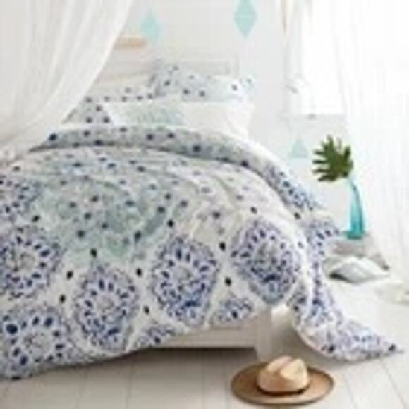 Pottery Barn Kelly Slater Queen 3 Piece Set Organic Ocean Floral Duvet Cover